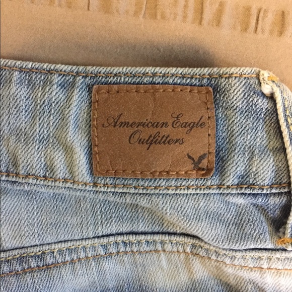 AE shortie shorts frayed with lace details - Picture 4 of 5